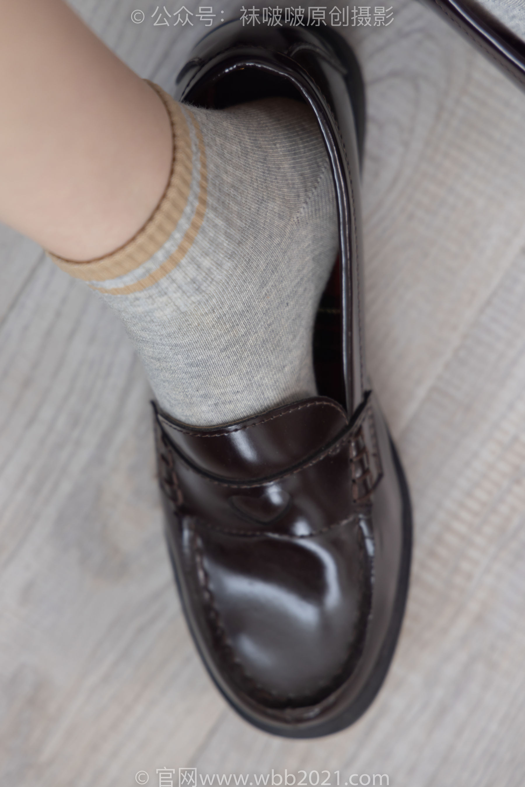 BoBoSocks襪啵啵 No.250 稚予 -板鞋、皮鞋、白棉襪、灰棉襪